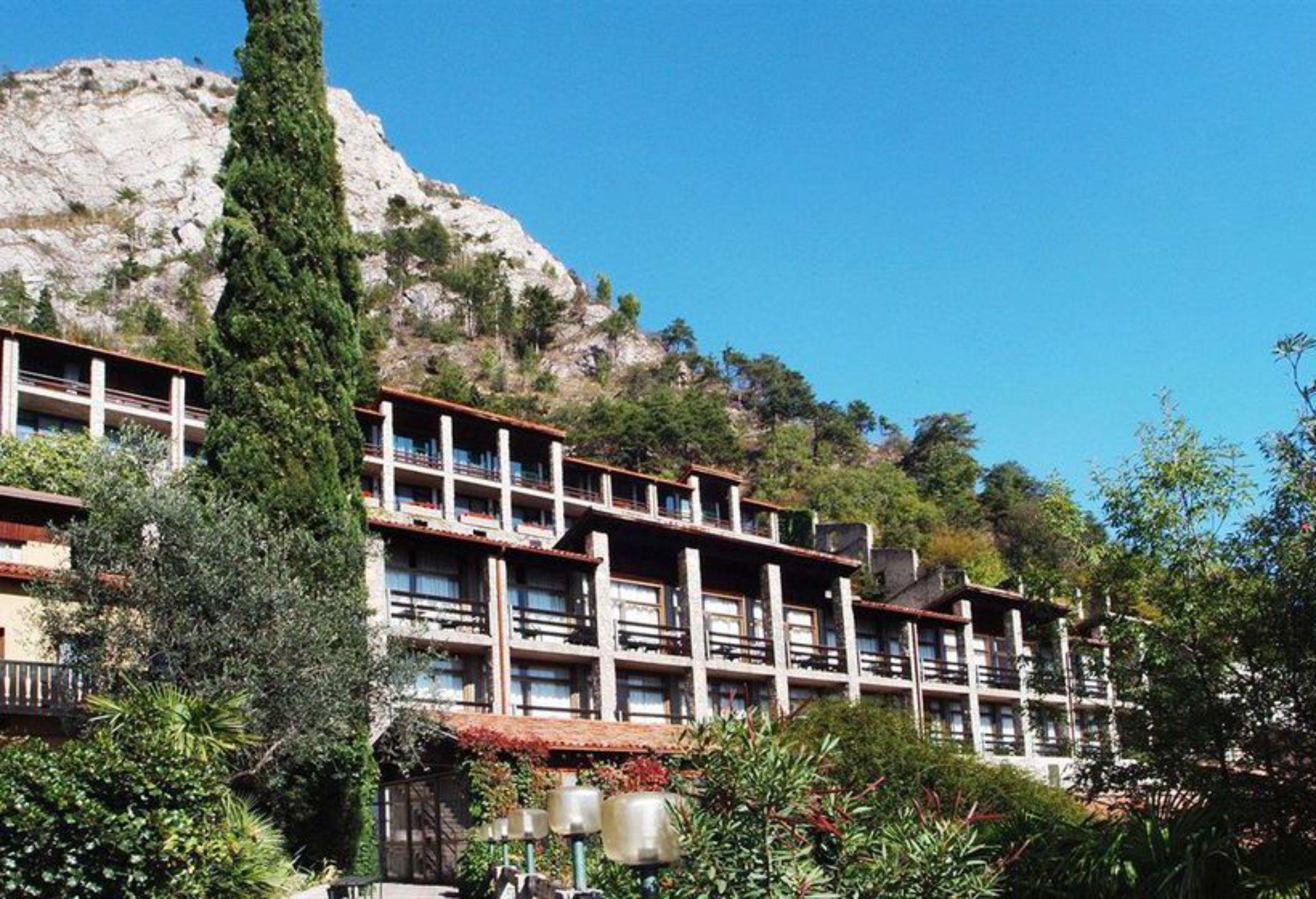 Centro Vacanze La Limonaia 리몬네술가르다 외부 사진