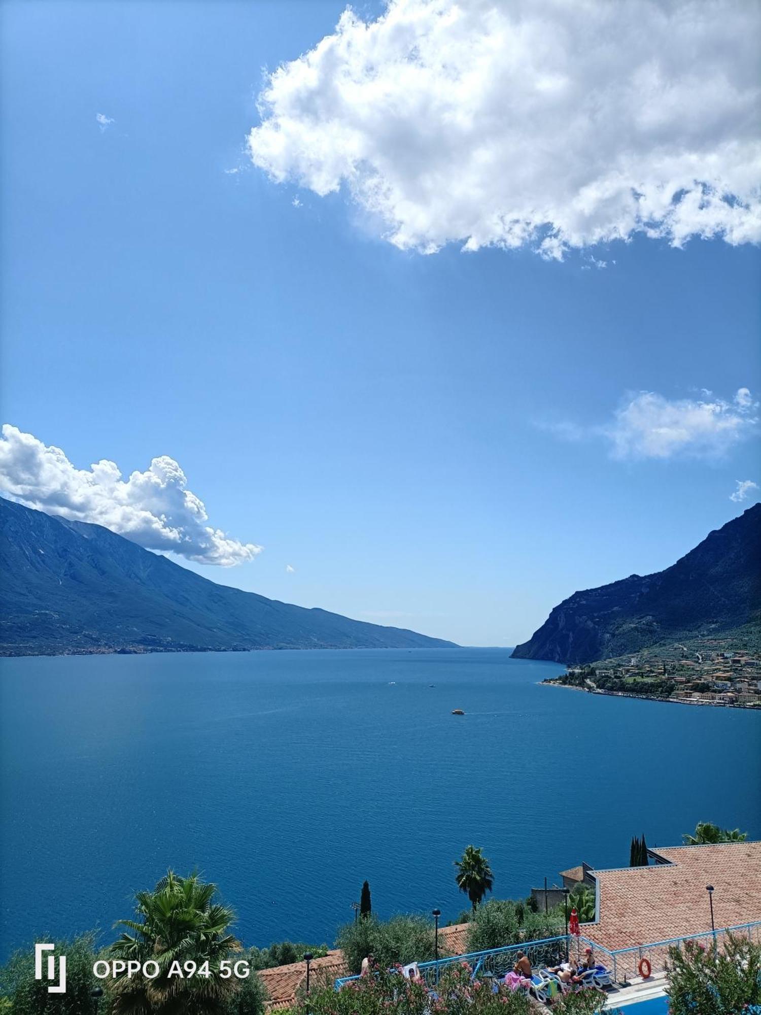 Centro Vacanze La Limonaia 리몬네술가르다 외부 사진